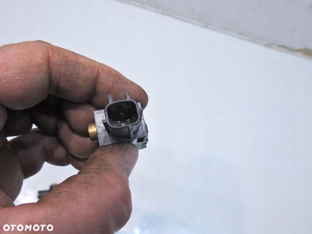 SENSOR UDERZENIOWY AUDI A4 B7 8E0959643B - 3