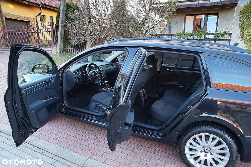 Skoda Superb 2.0 TDI Ambition DSG - 20