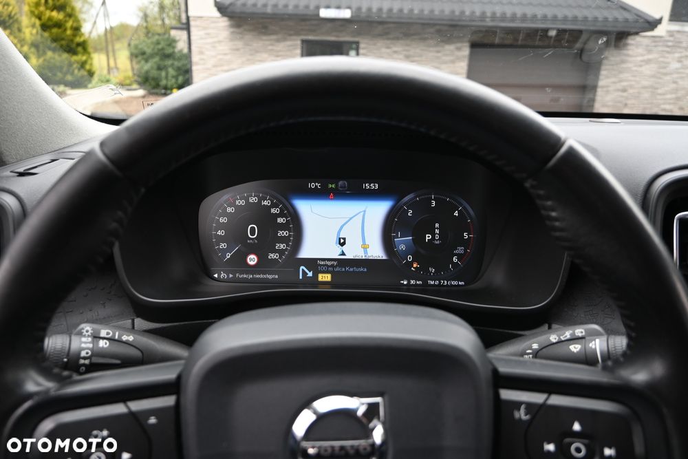 Volvo XC 40 D3 Geartronic Momentum - 33