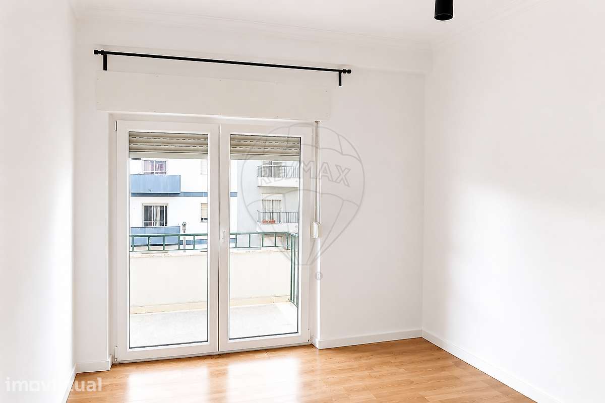 Apartamento T1 para arrendamento - Grande imagem: 3/9