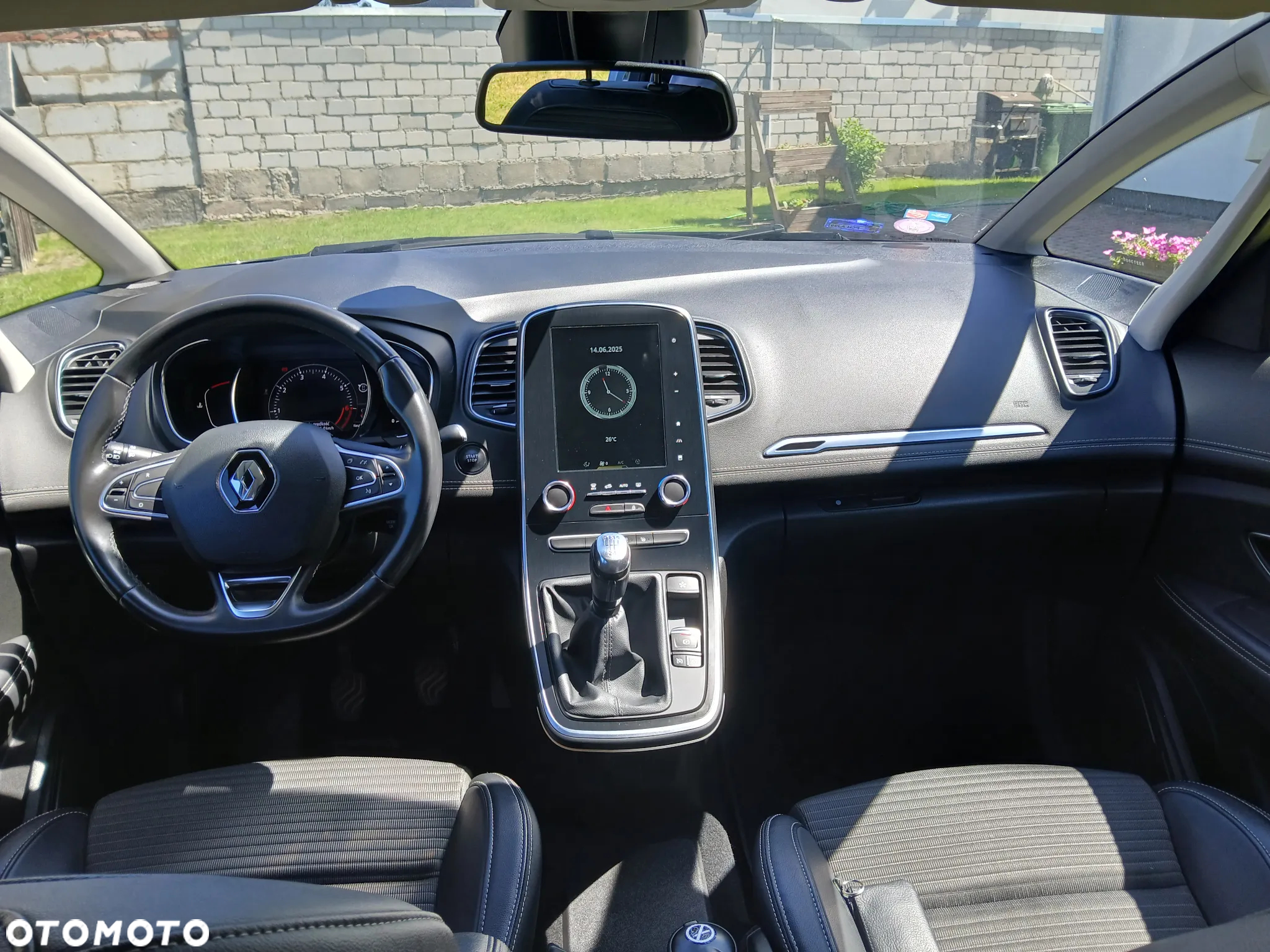 Renault Scenic 1.3 TCe FAP Intens - 7