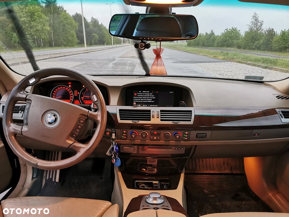 BMW Seria 7 - 14