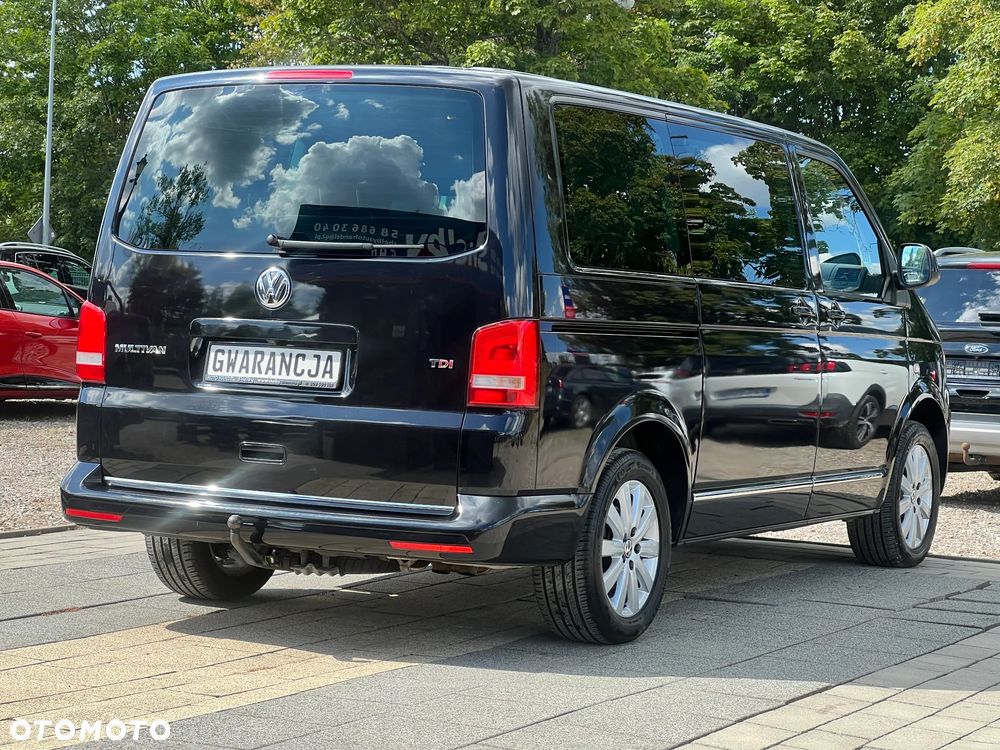 Volkswagen Multivan - 10