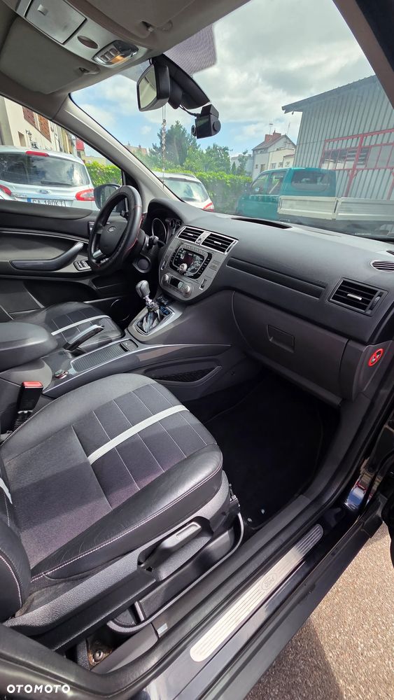 Ford Kuga 2.0 TDCi Titanium - 12