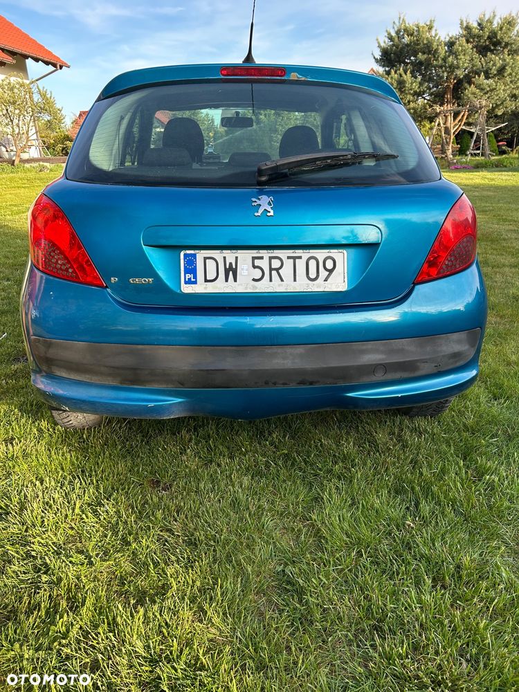 Peugeot 207 1.4 16V Trendy - 2