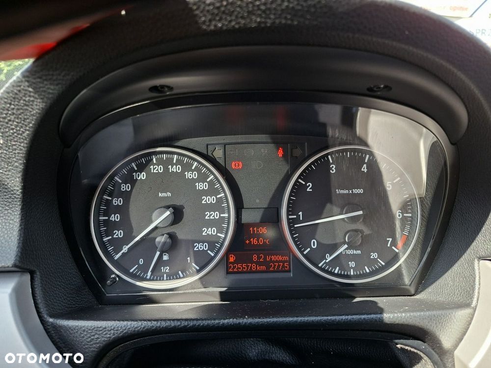 BMW Seria 3 318i - 19