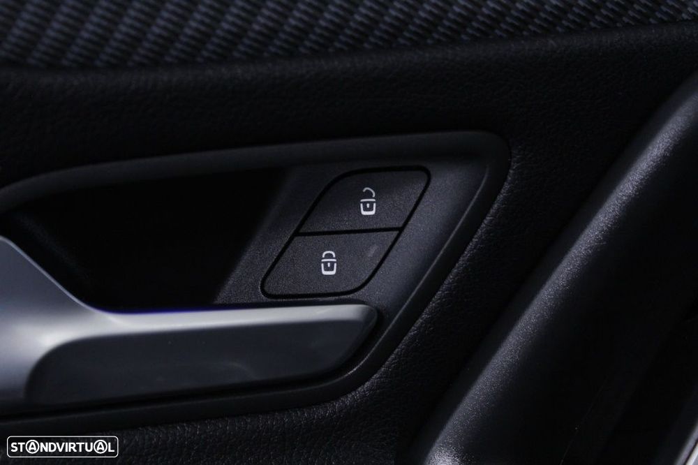 Mercedes-Benz CLA 180 d Shooting Brake Progressive Aut. - 22