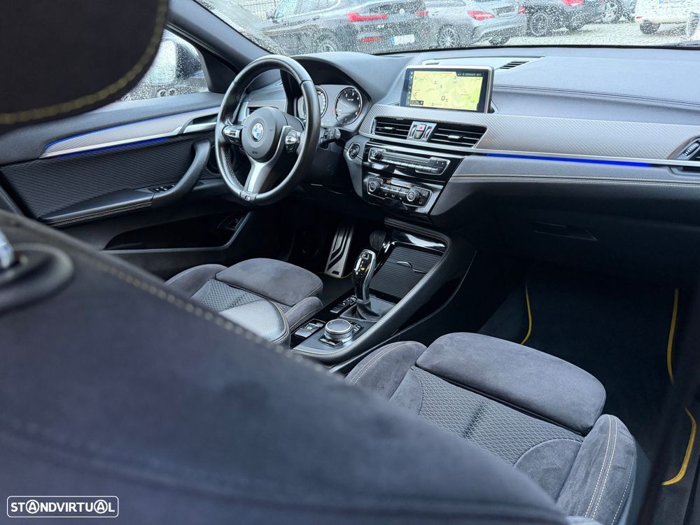 BMW X2 18 d sDrive Auto X Pack M - 13