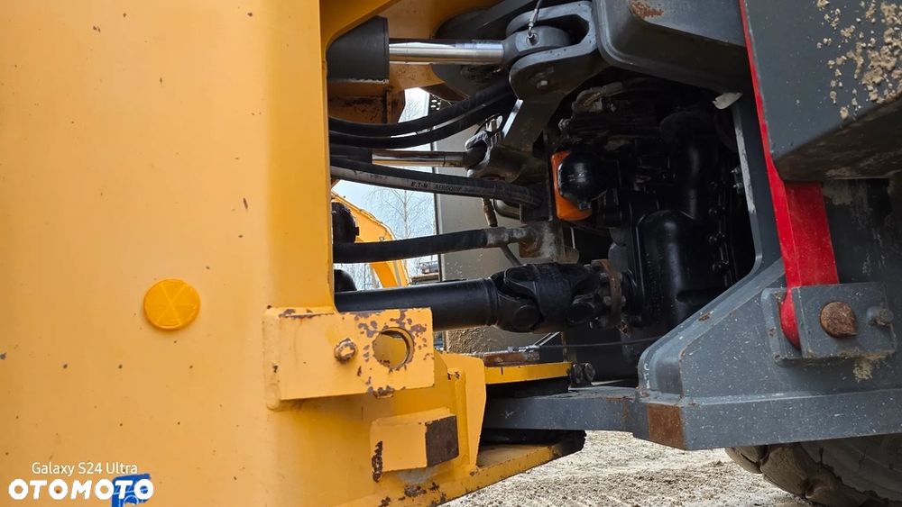 Liebherr 586 - 10