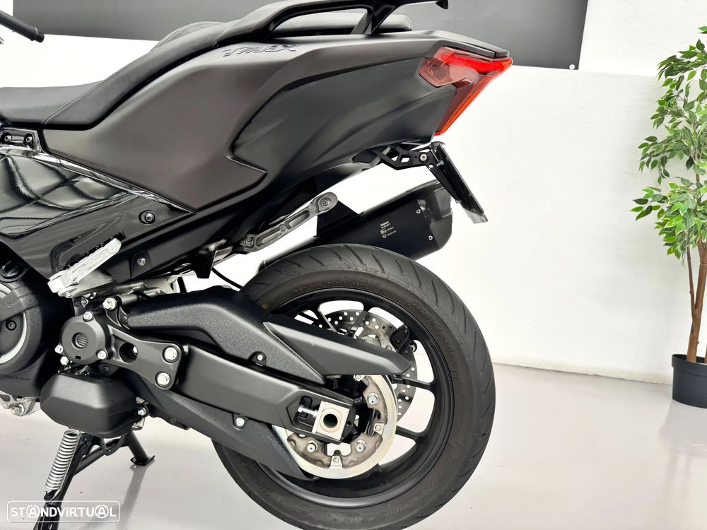 Yamaha TMAX 560 - 8