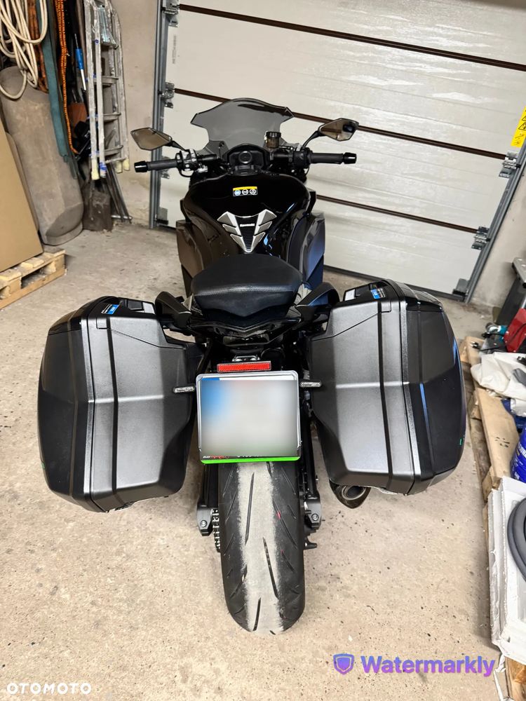 Kawasaki Ninja 1000 SX - 15