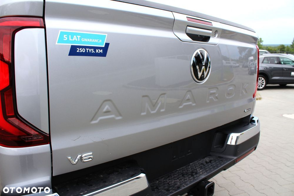 Volkswagen Amarok 3.0 V6 TDI 4Mot Style - 10
