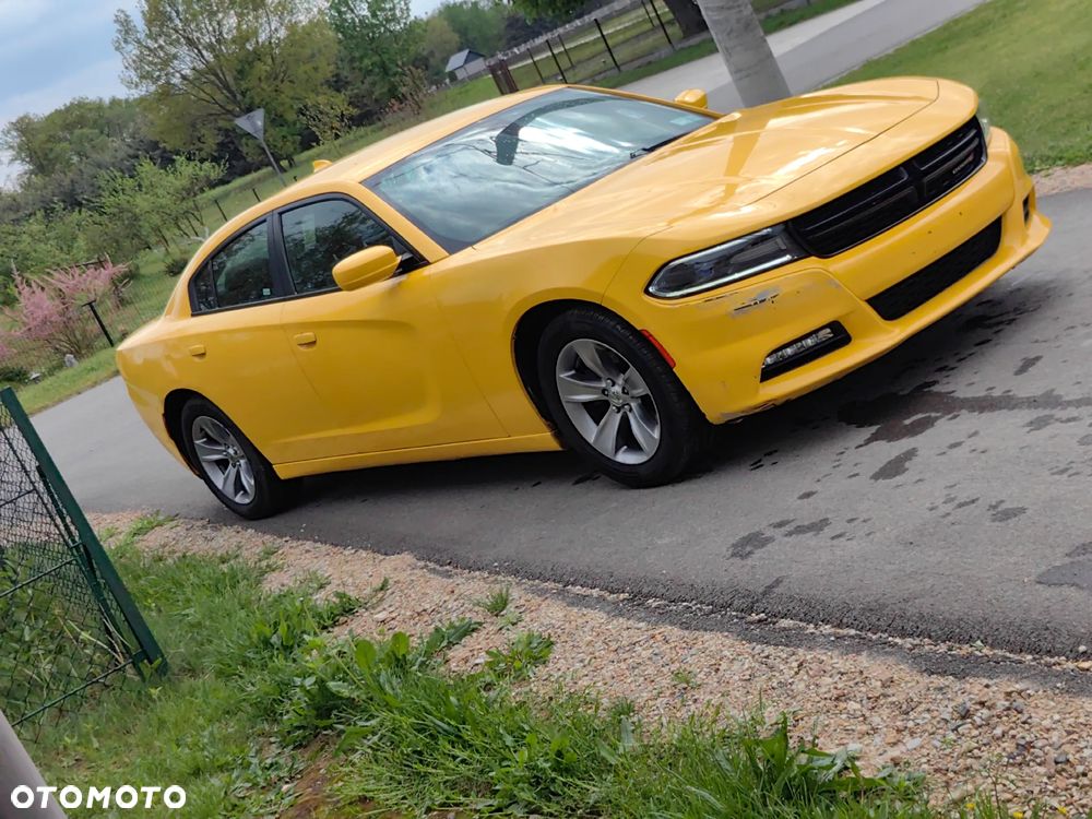 Dodge Charger - 3