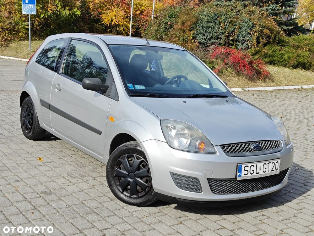 Ford Fiesta 1.3 We will Rock You - 2