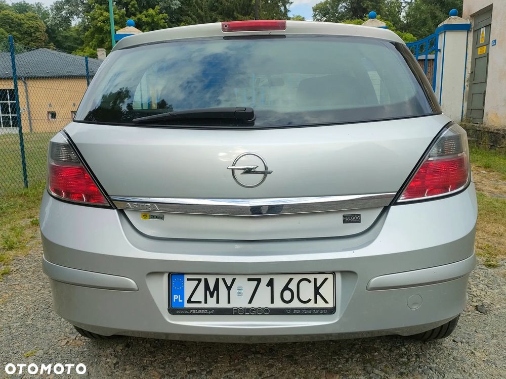Opel Astra 1.6 - 7