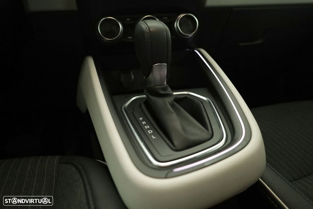 Renault Clio 1.0 TCe Techno CVT - 12