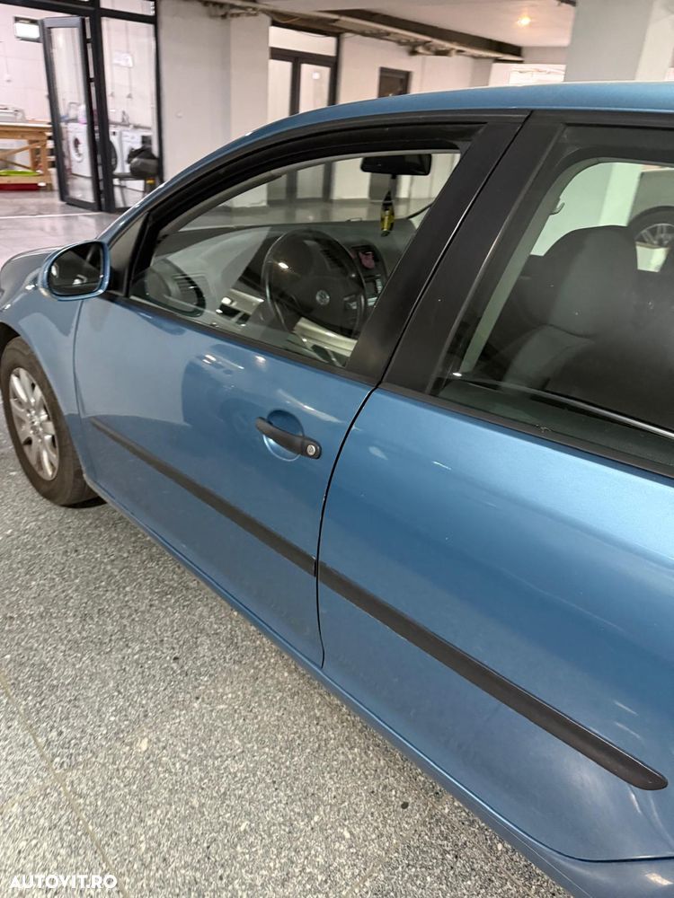 Volkswagen Golf 1.9TDI 4Motion Comfortline - 6