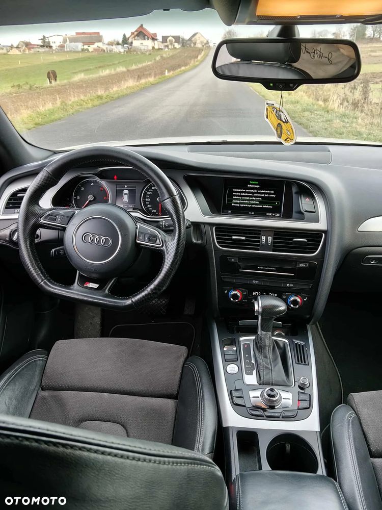 Audi A4 Avant 2.0 TDI Quattro S tronic - 8