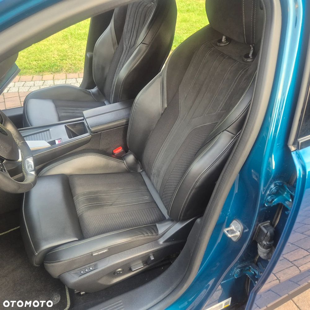 Peugeot 408 180 e-EAT8 GT - 10