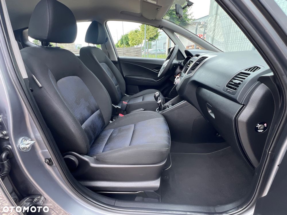 Hyundai ix20 1.4 blue Comfort - 17
