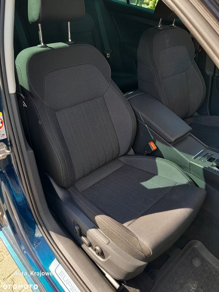 Skoda Superb 2.0 TDI SCR Style DSG - 35