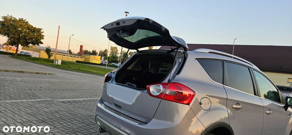 Ford Kuga 2.0 TDCi 4WD Titanium - 17