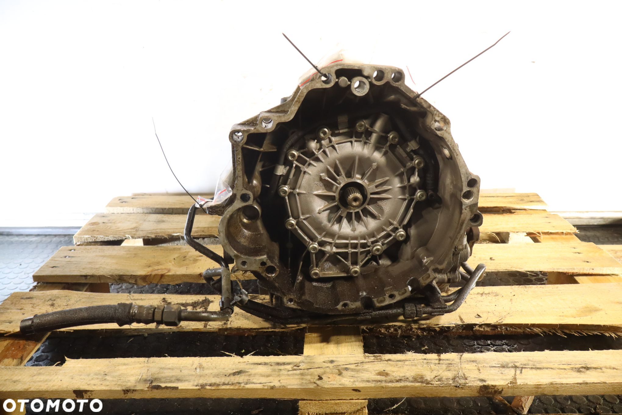 SKRZYNIA BIEGÓW AUTOMAT  AUDI A4 B7 1.8T UK KTP - 1
