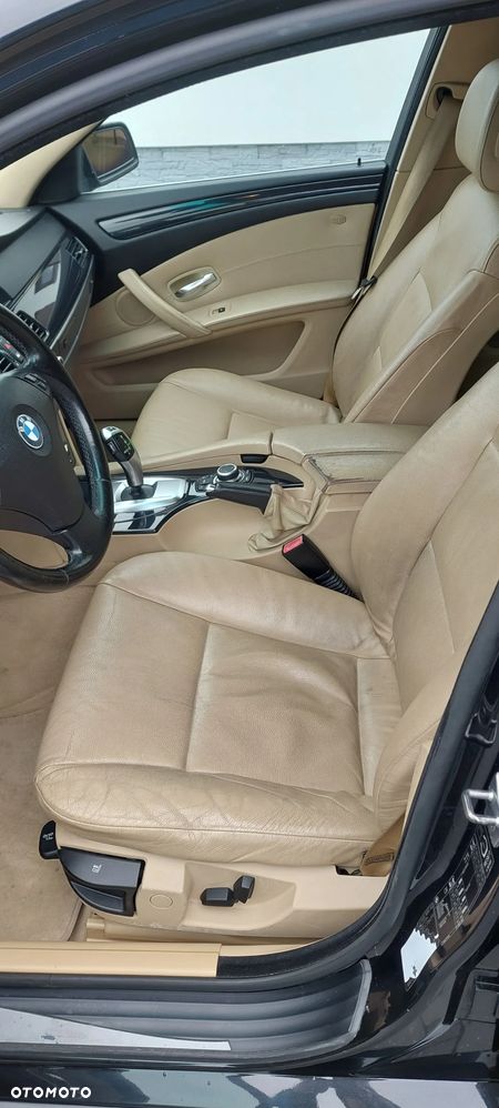 BMW Seria 5 520d - 10