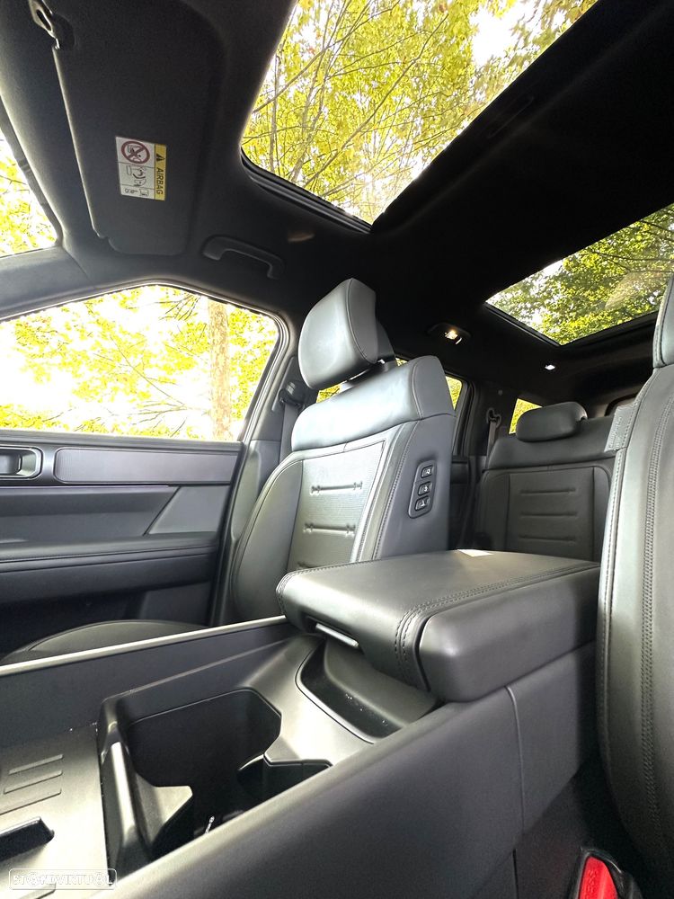 Hyundai Santa Fe 1.6 T-GDI HEV Calligraphy Pack - 32