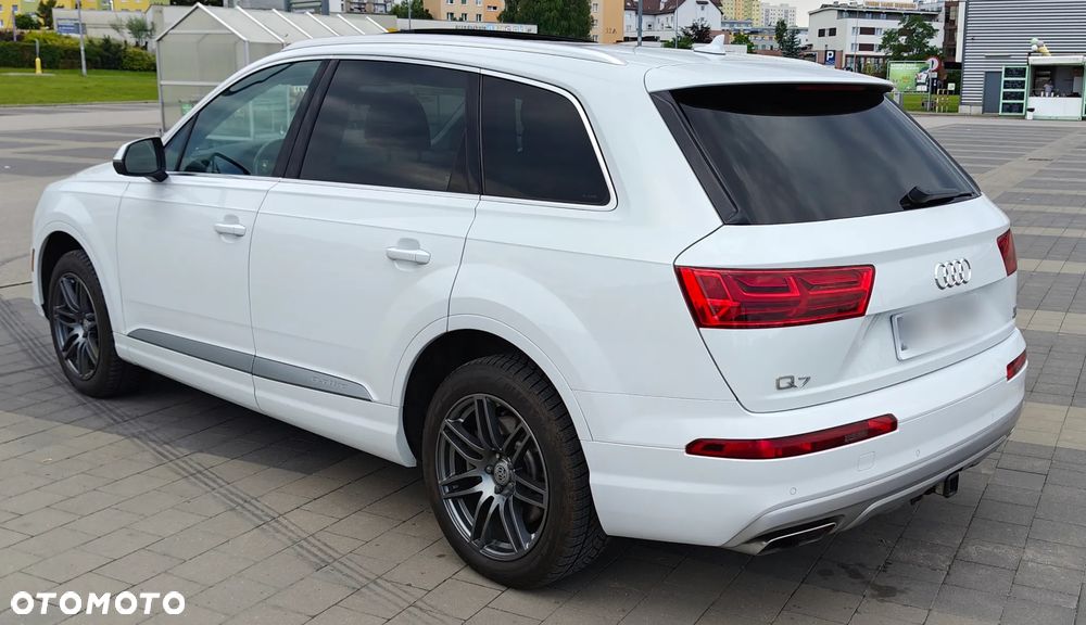 Audi Q7 3.0 TFSI Quattro Tiptronic - 6