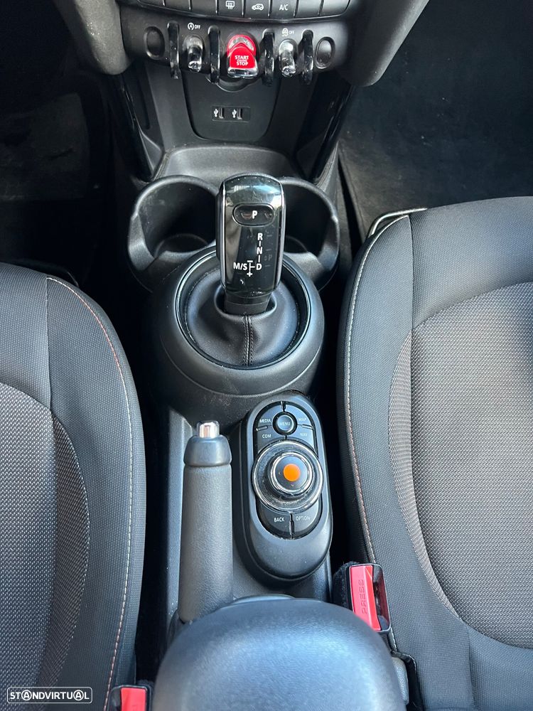 MINI 5 Portas One Aut. - 8