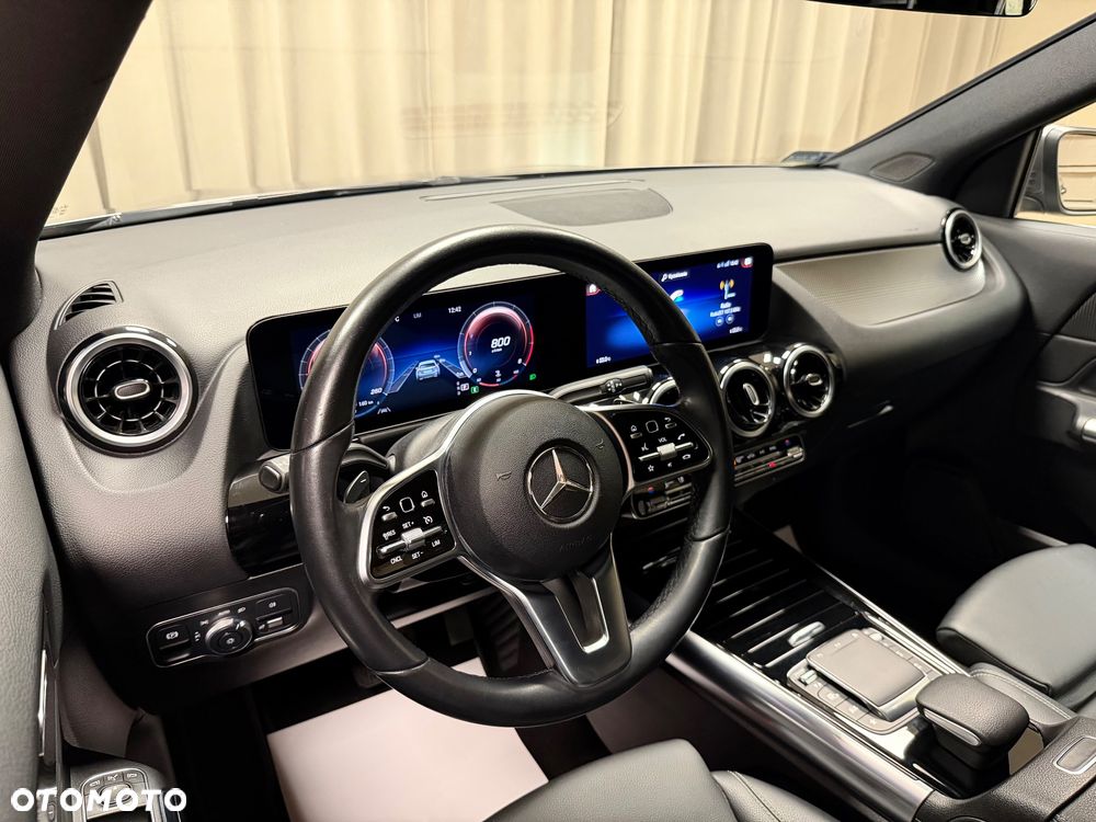 Mercedes-Benz GLA 200 Progressive - 6
