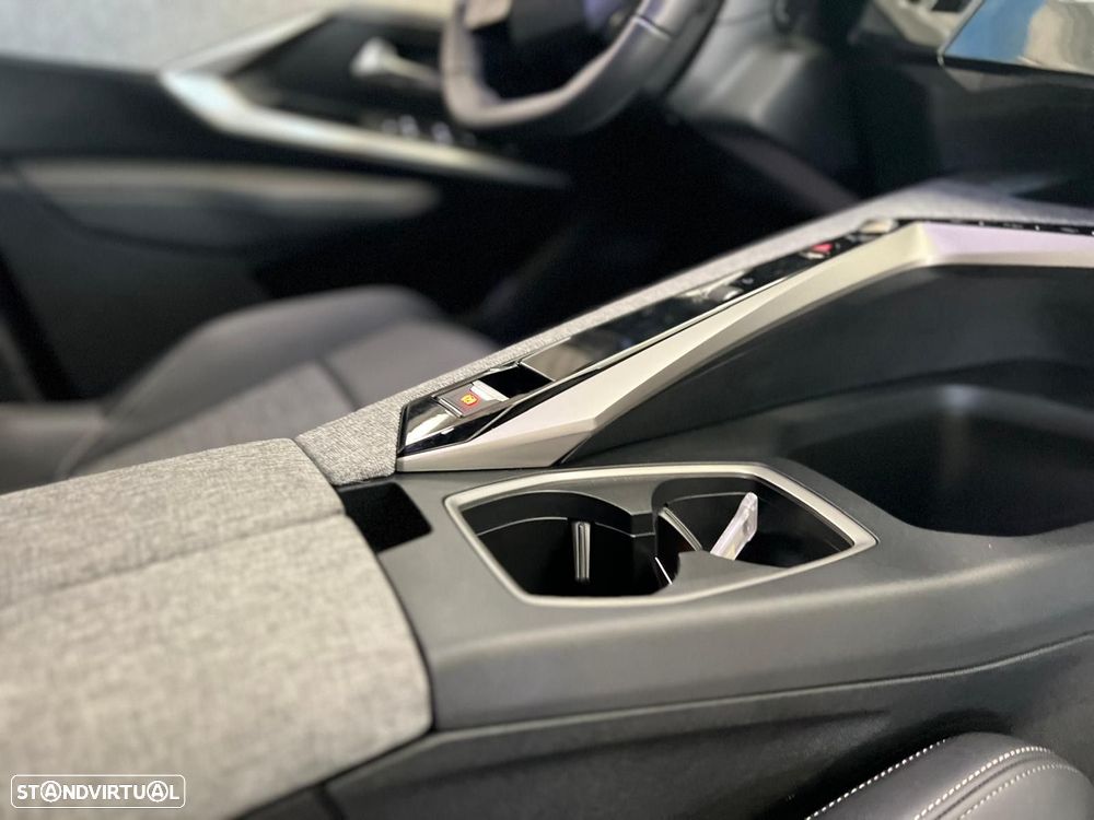 Peugeot 3008 1.2 Hybrid Allure Pack e-DCS6 - 23