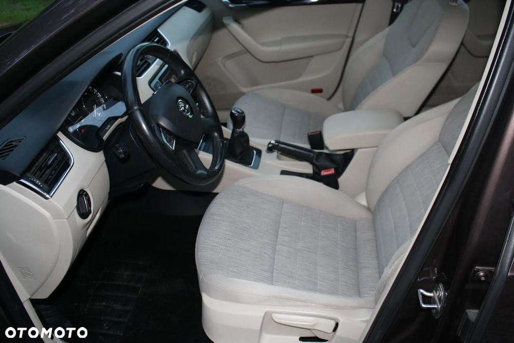 Skoda Octavia 1.4 TSI Elegance - 15