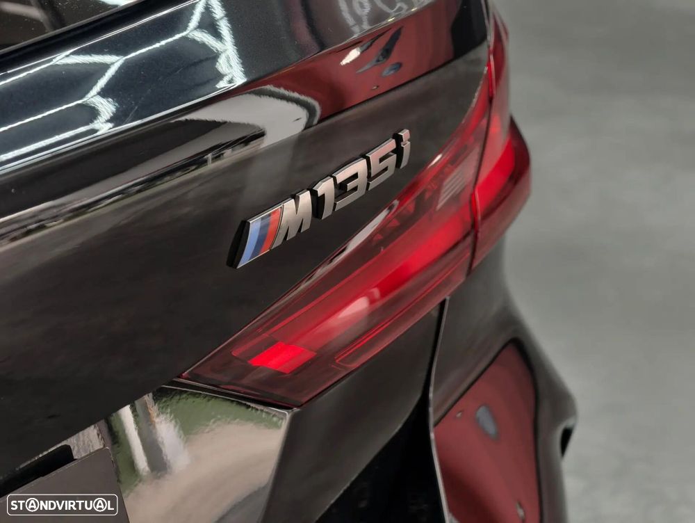 BMW 135 M135 i xDrive Pack 50 anos M - 23