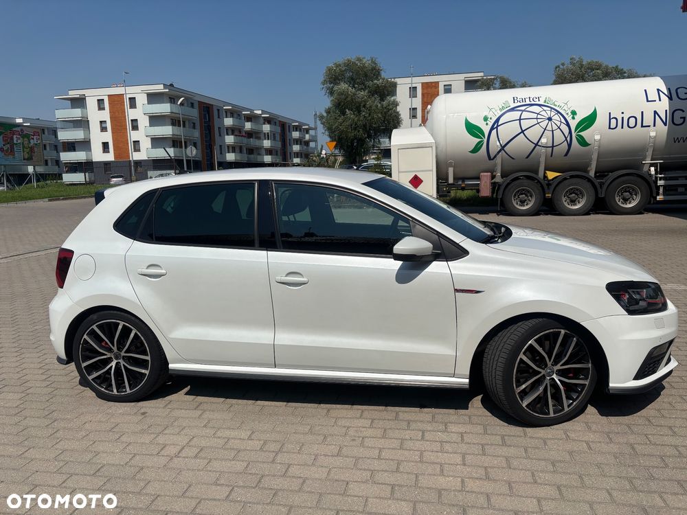 Volkswagen Polo 1.8 TSI BMT GTI - 3