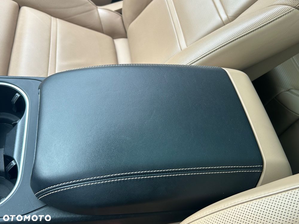 Porsche Cayenne S - 34