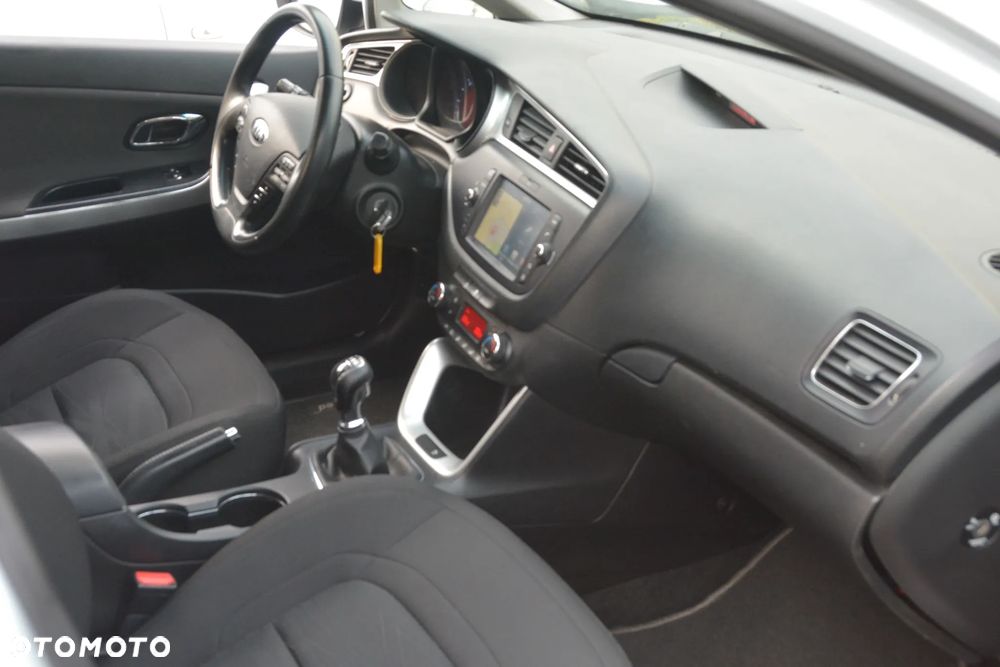 Kia Ceed 1.6 CRDi M - 5