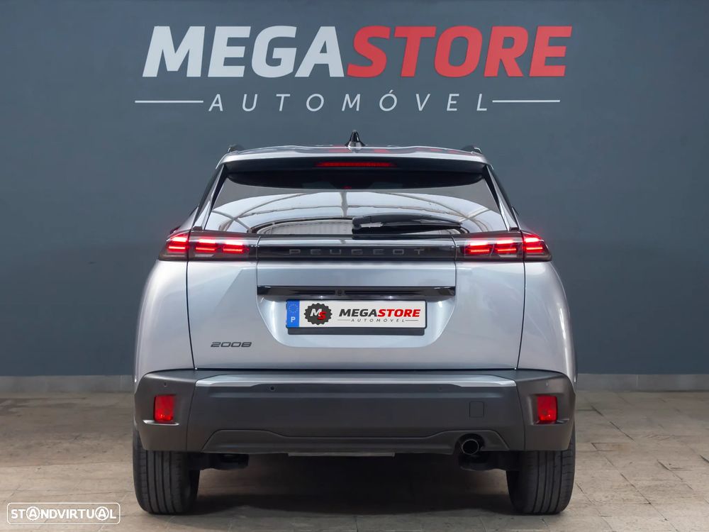 Peugeot 2008 1.2 PureTech Allure - 6