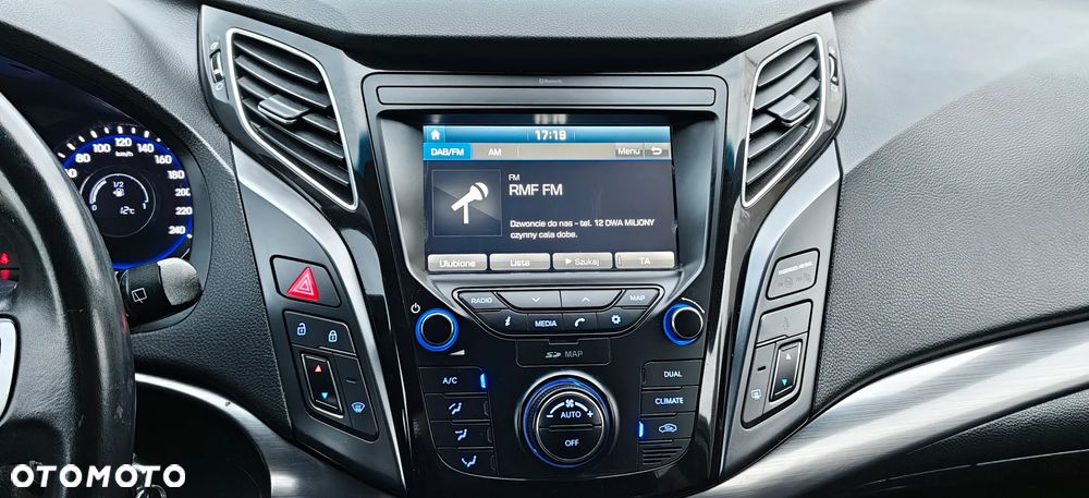 Hyundai i40 Kombi 1.7 CRDi Premium - 19