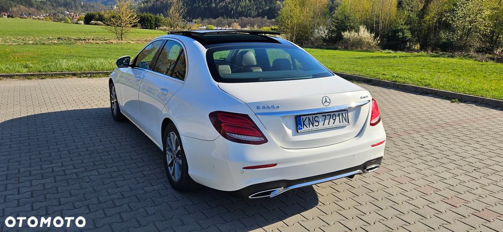 Mercedes-Benz Klasa E 220 d 4-Matic Business Edition 9G-TRONIC - 7