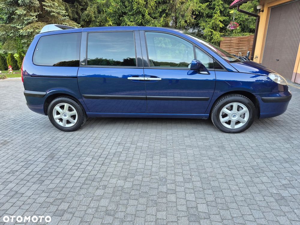 Peugeot 807 - 6