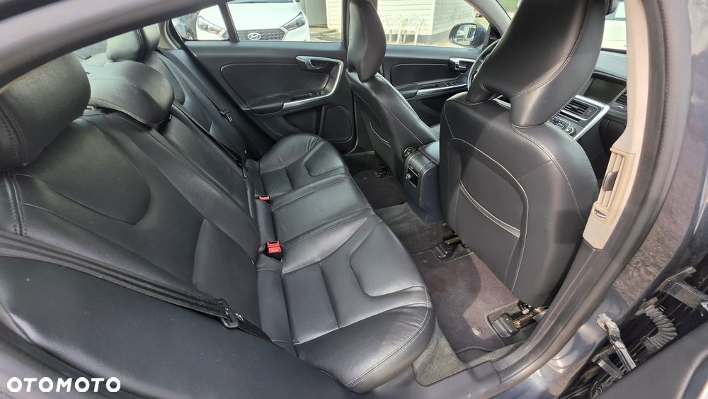 Volvo S60 2015