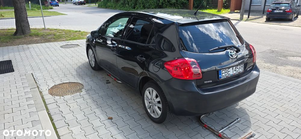 Toyota Auris 2.0 D-4D Prestige - 4