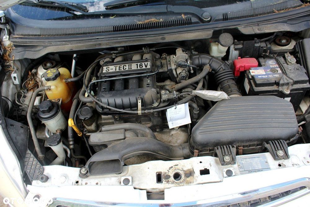 Chevrolet Spark M300 2011 1.0i B10D1 HB5D (MASKA, ZDERZAK, LAMPA, BŁOTNIK, DRZWI, SZYBA, FOTEL) - 8