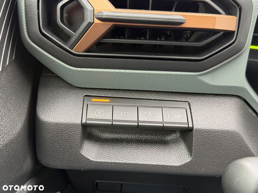 Dacia Duster 1.6 Full Hybrid 140 Extreme MMT - 22