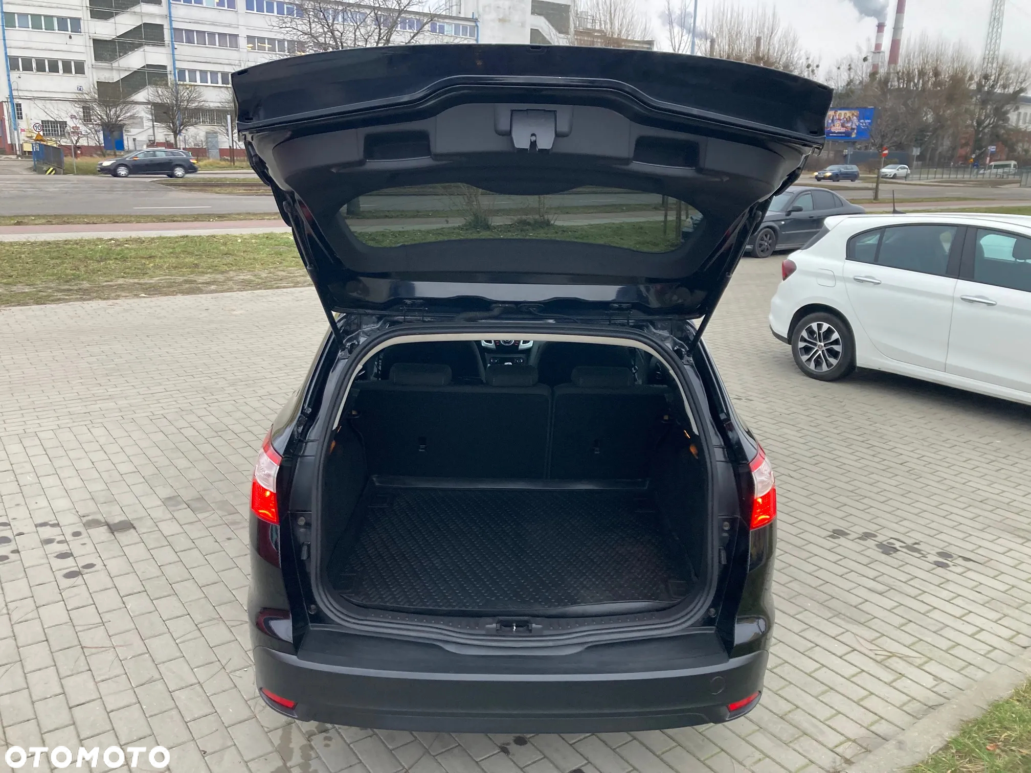 Ford Focus - 8