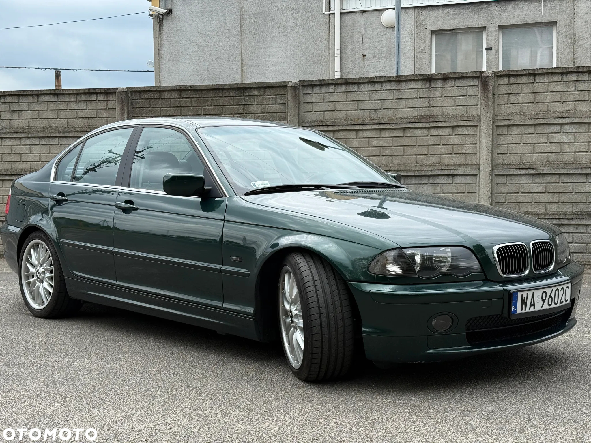 BMW Seria 3 320i - 4
