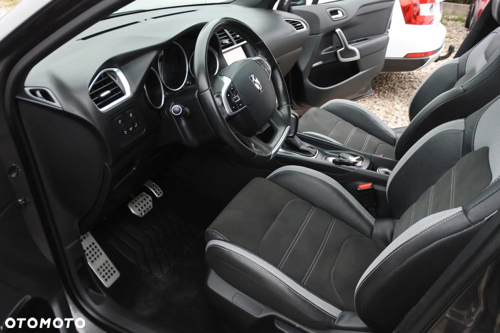 Citroën DS4 Cross 1.6 THP Be Chic S&S EAT6 - 10
