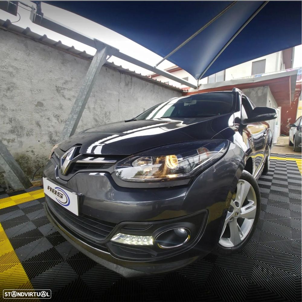 Renault Mégane Sport Tourer - 8